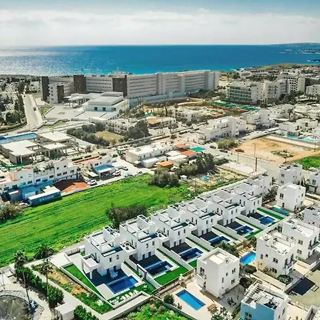 Diamanta - Nissi Area Villa Ayia Napa